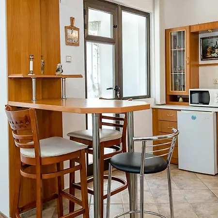 Comfortable 2br Maisonette Near Center By Flat Manаger Апартаменти Варна